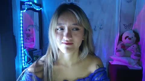 Call me Lia  online show from September 22, 10:01 pm