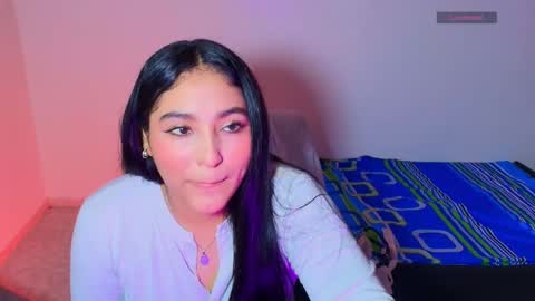 Snapshot of lya_dubois_ chatting on May 6, 5:14 am LYA DUBOIS online show from May 6, 5:14 am