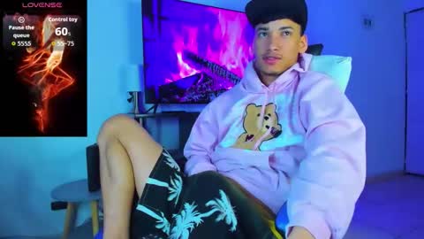 Lyam online show from March 29, 6:13 am