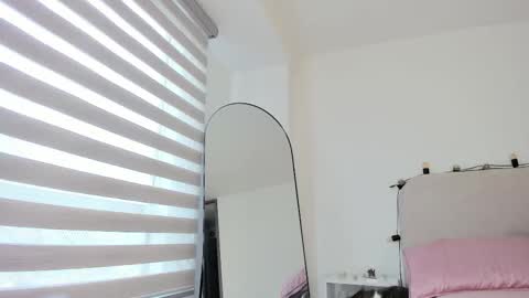 ALIS online show from March 27, 9:47 pm