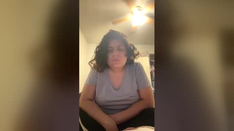 lydiasheer online show from April 1, 9:54 am