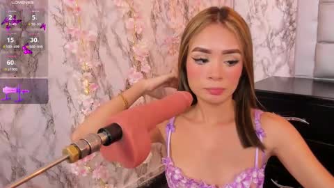 Lyen Rae  online show from February 18, 10:36 pm