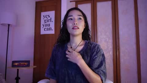 Lyhana Lee online show from November 20, 2:06 pm