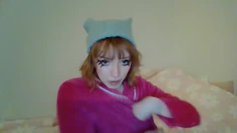 lylahsweets online show from May 13, 5:16 am