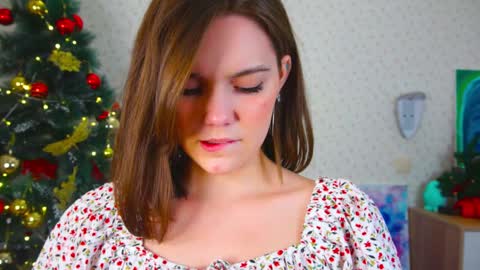 Snapshot of lyle_art chatting on December 27, 7:18 am hi im Lyle online show from December 27, 7:18 am