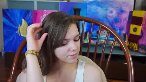 Snapshot of lyle_art chatting on February 20, 6:28 am hi im Lyle online show from February 20, 6:28 am