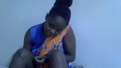 lyn_anna online show from March 29, 6:52 pm