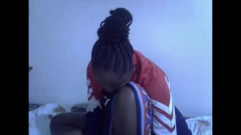 lyn_anna online show from May 8, 6:24 pm