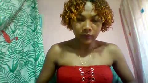 Snapshot of lyndah19 chatting on January 8, 1:02 pm lyndah19 online show from January 8, 1:02 pm