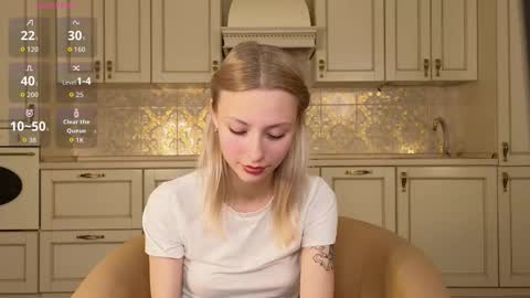Hello there Im Eva3 Im new model here online show from September 11, 3:23 pm