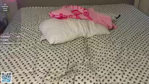 Suki online show from February 24, 1:31 pm