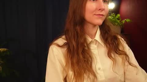 Lynn online show from October 21, 10:05 am