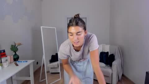 Snapshot of lynn_jackson chatting on November 1, 7:21 am LYNN online show from November 1, 7:21 am