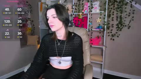 Lynn online show from November 28, 1:19 am