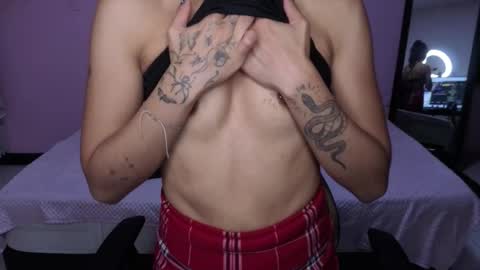 Snapshot of lynn_turner_ chatting on March 4, 8:04 pm lynn_turner_ online show from March 4, 8:04 pm