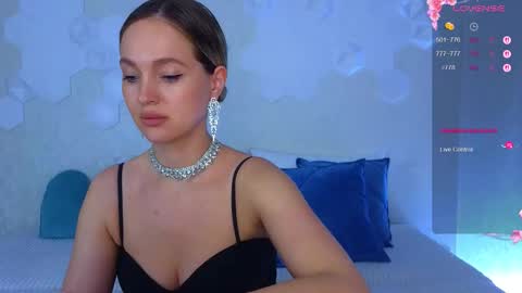 Lana online show from March 7, 4:31 am