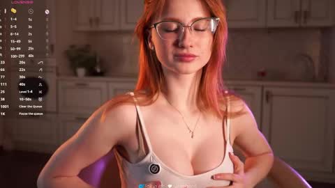 Natasha online show from May 7, 4:18 am