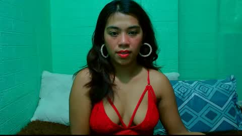 Lyn online show from July 23, 9:24 pm