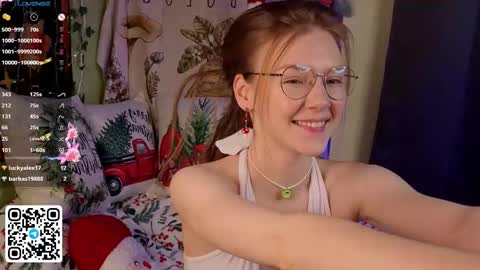 Lyra online show from December 3, 12:18 am