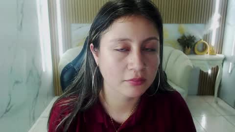 lyrafrost_s online show from May 20, 2:56 pm