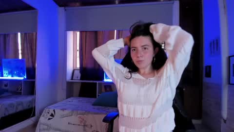 Lyssa  Everyday From 0700 to 1630 Col Time online show from January 13, 10:13 pm