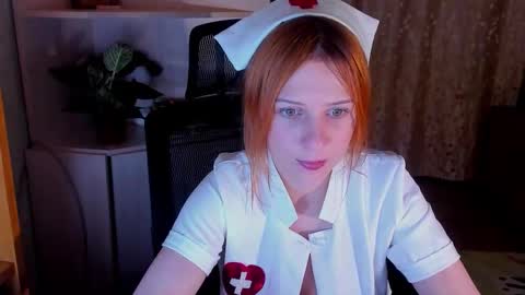 Snapshot of lyssan_xo chatting on November 9, 5:11 pm lyssan_xo online show from November 9, 5:11 pm