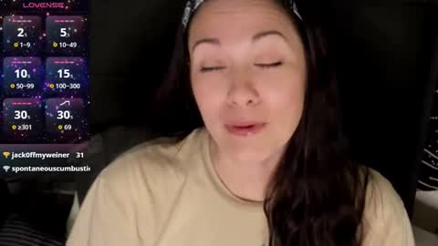 M0lly online show from November 26, 8:43 pm