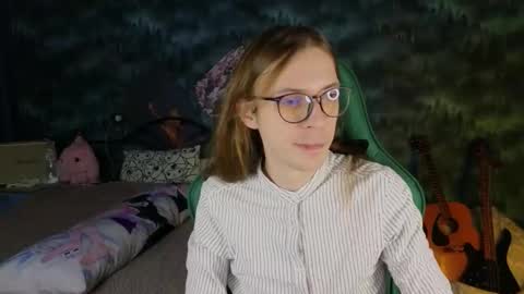 m1shq online show from September 26, 8:46 pm