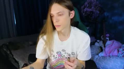 m1shq online show from February 19, 10:22 am