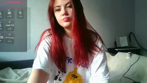 m31issa_cherry online show from March 31, 2:06 pm