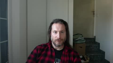 Snapshot of m4rduk81 chatting on December 21, 8:39 am m4rduk online show from December 21, 8:39 am