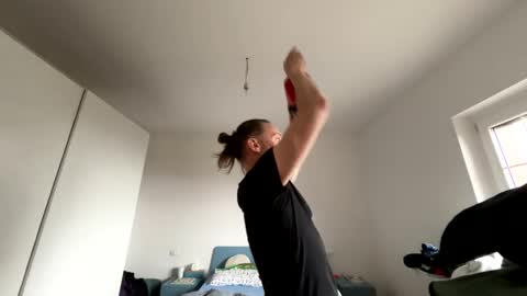 Snapshot of m4rduk81 chatting on February 10, 8:42 am m4rduk online show from February 10, 8:42 am