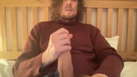 Snapshot of m9734 chatting on February 15, 8:27 pm m9734 online show from February 15, 8:27 pm