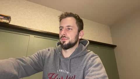 m_stephen online show from February 12, 11:33 pm