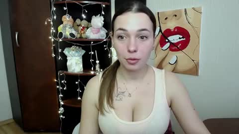 Vikki online show from March 4, 11:08 am