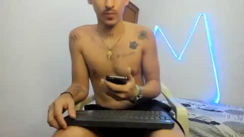 itgram pezlo josue online show from November 8, 11:54 am