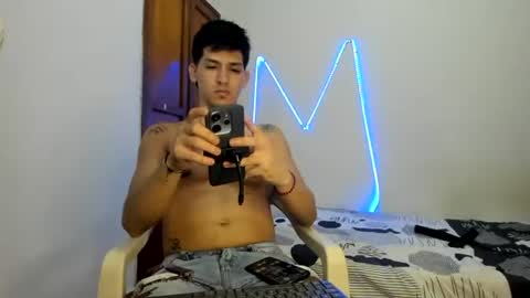 itgram pezlo josue online show from November 10, 1:37 am