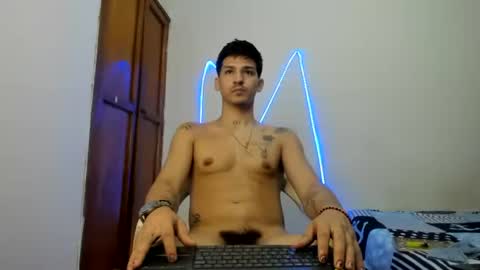 itgram pezlo josue online show from November 29, 1:08 am