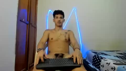 itgram pezlo josue online show from November 30, 1:15 pm