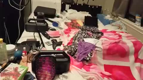 mac1119 online show from February 6, 3:55 am