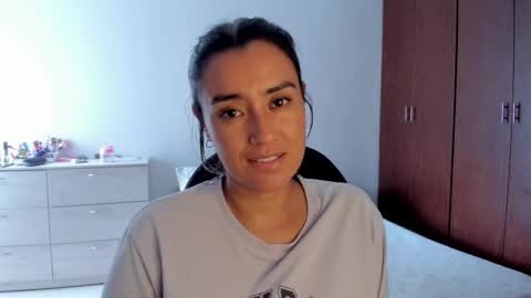 Snapshot of macarenax chatting on February 26, 4:56 pm Maca online show from February 26, 4:56 pm