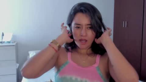 Snapshot of macarenax chatting on September 25, 3:49 pm Maca online show from September 25, 3:49 pm