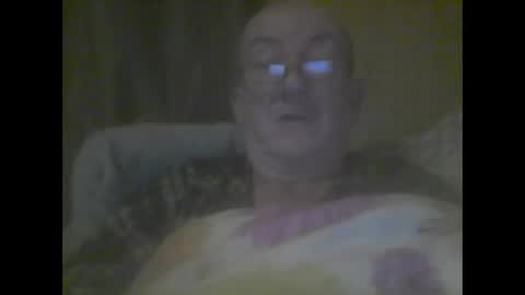 macbewdekan25 online show from January 3, 4:59 pm