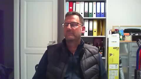 macfly67 online show from December 17, 8:15 pm