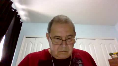 Snapshot of machet1 chatting on August 9, 3:39 pm machet1 online show from August 9, 3:39 pm