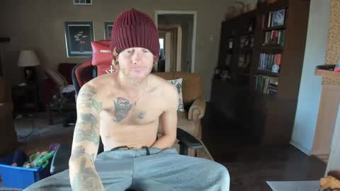 Snapshot of machinecumkelly69 chatting on January 24, 8:54 pm machinecumkelly69 online show from January 24, 8:54 pm