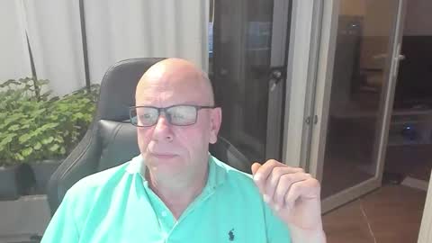 Andy online show from January 18, 5:33 am