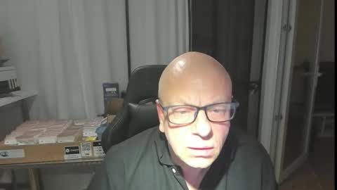 Andy online show from February 22, 9:02 pm