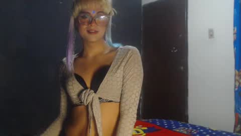 Snapshot of machissex chatting on July 6, 3:03 pm machissex online show from July 6, 3:03 pm
