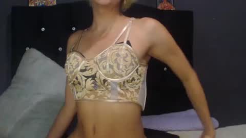 Snapshot of machissex chatting on July 21, 8:00 pm machissex online show from July 21, 8:00 pm